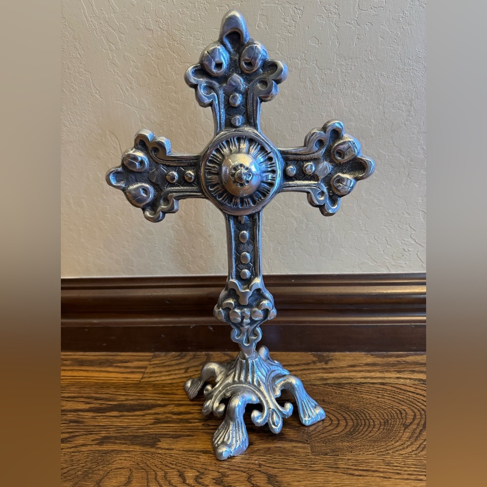 Elegant Silver Cast Aluminum Cross with Stand Home Accent Tabletop Ornate